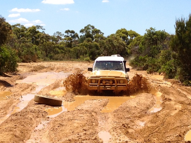hilux4.JPG