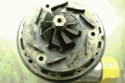 ANIMATION-turbo-geometrie-variable.gif