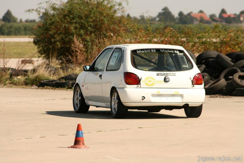 Autoslalom Panenský Týnec 9.9.2012