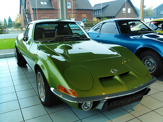 OPEL_GT.jpg