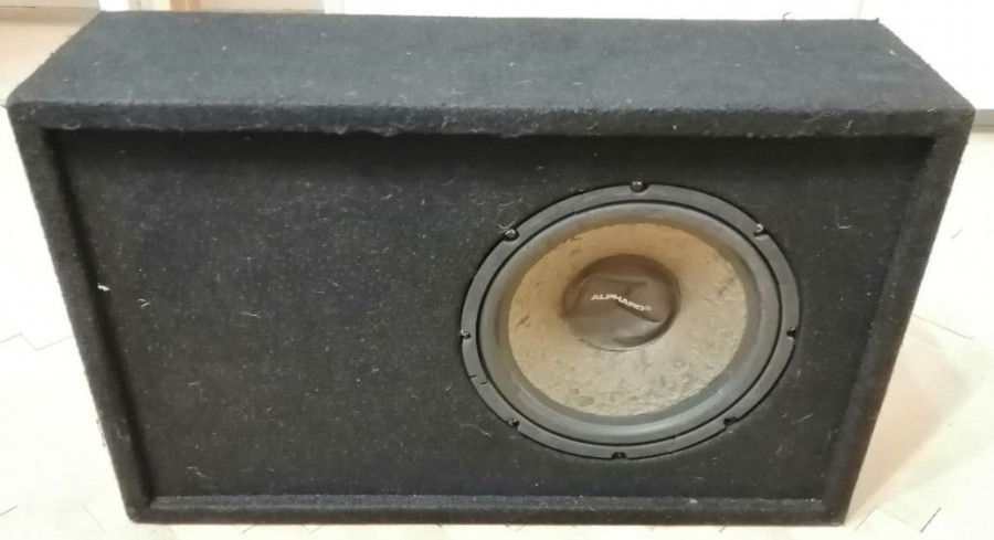 subwoofer_01.jpg