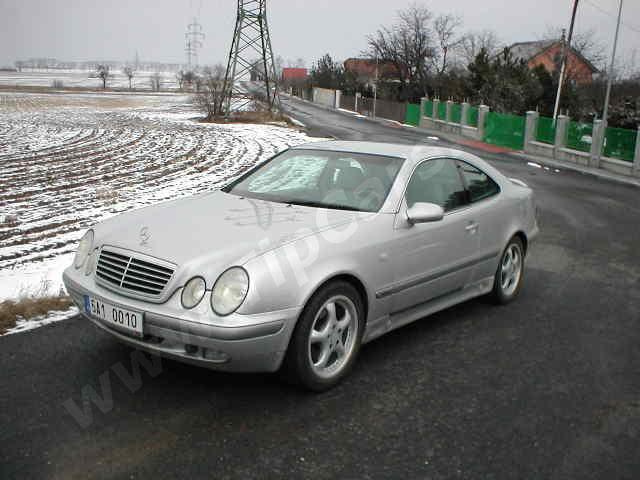MB CLK 320.jpg