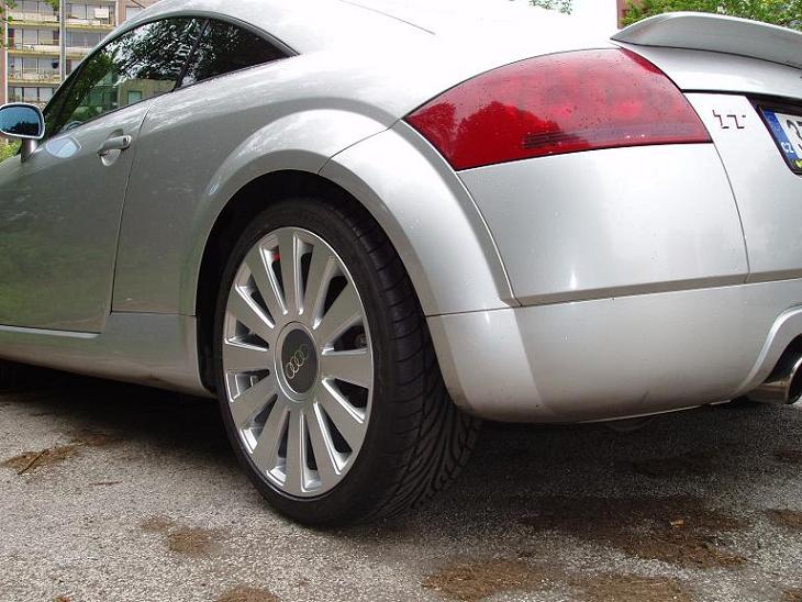 Audi 2006 002.JPG