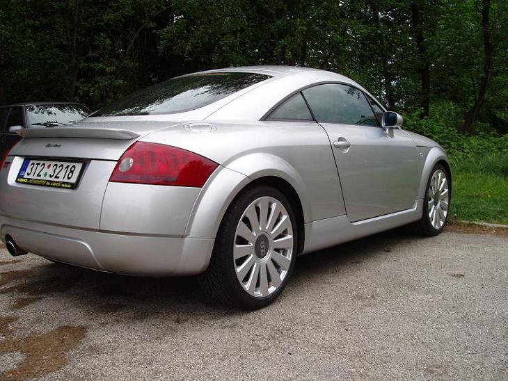 Audi 2006 001.JPG