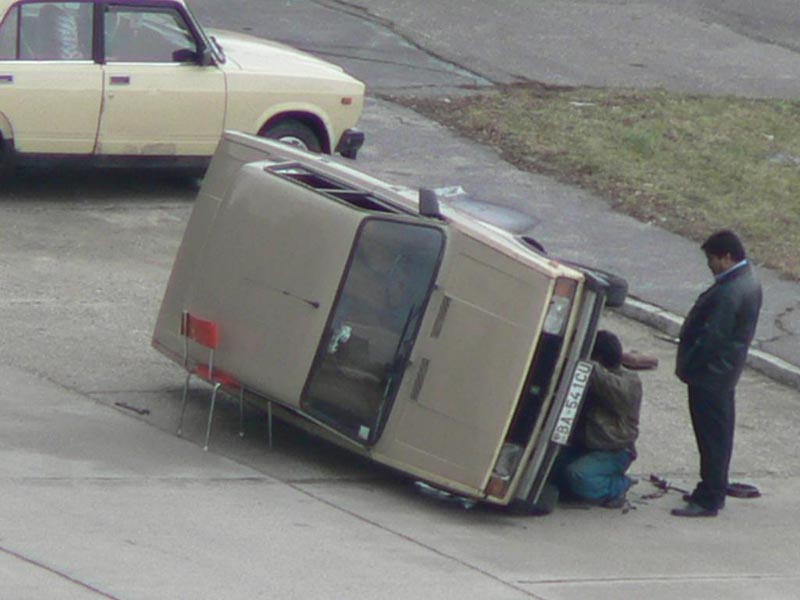 08-auto.jpg