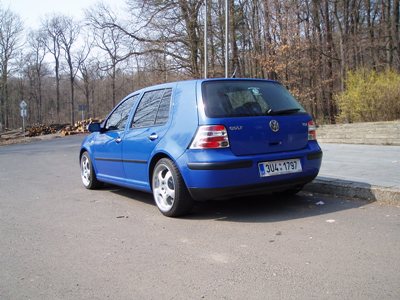 pomník7.jpg
