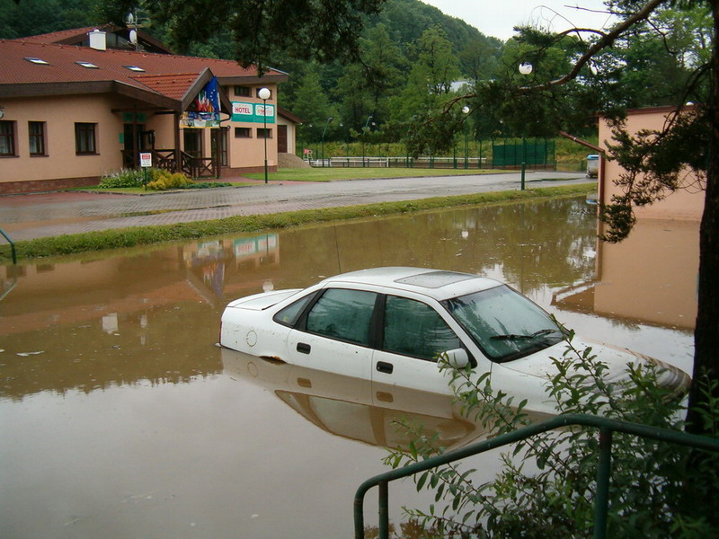 Záplavy v ČK - 2006 a.jpg
