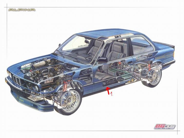 řez vozem e30.jpg