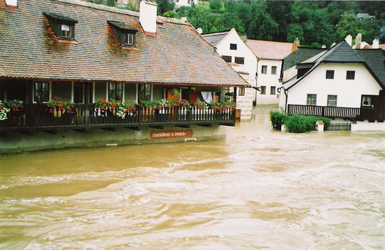 záplavy 2.jpg