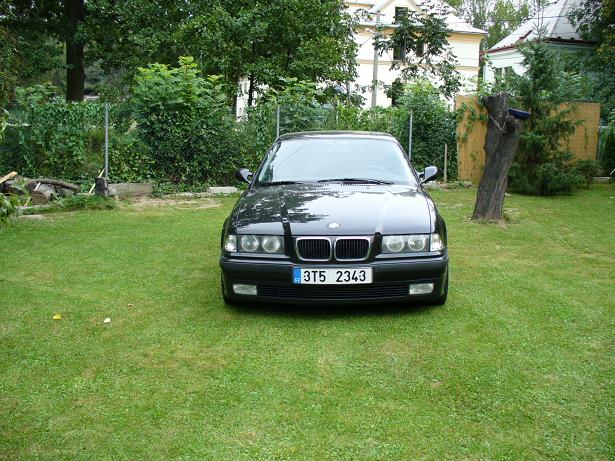BMW3.JPG