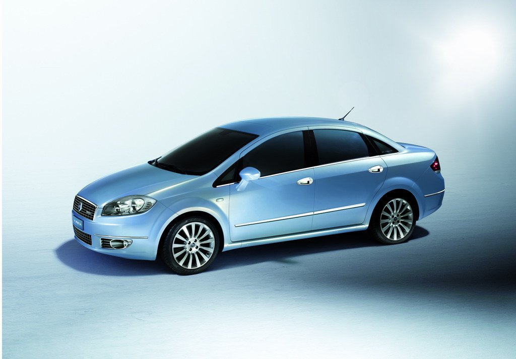 fiat_linea_101.jpg