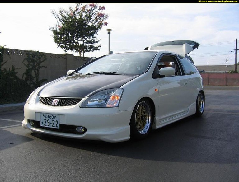 CIVIC-3.jpg