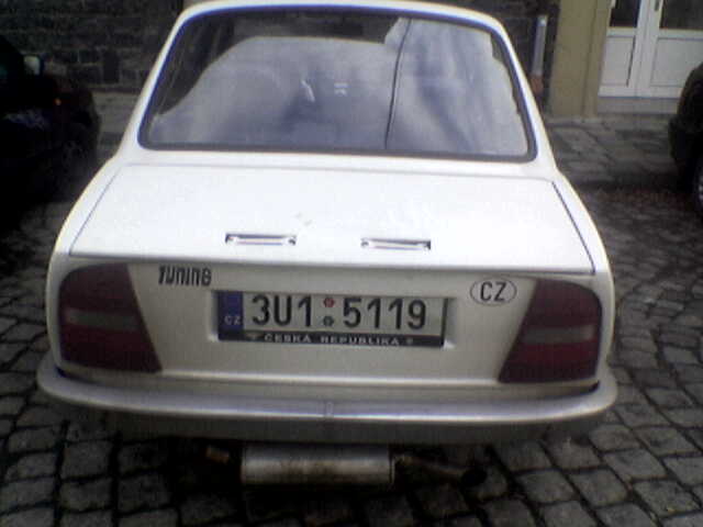 152221282.jpg