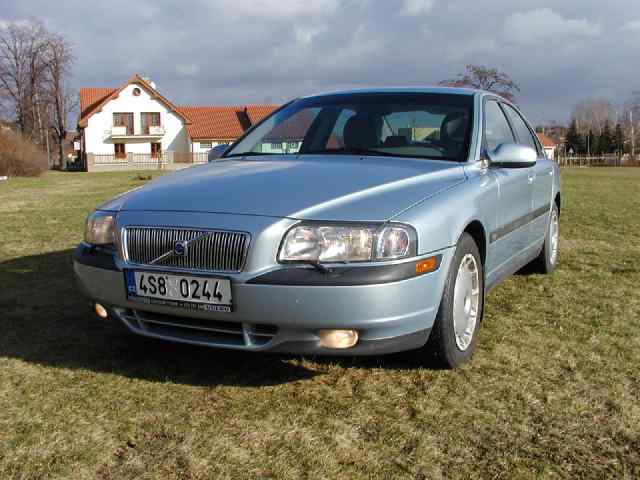 volvo předek.jpg