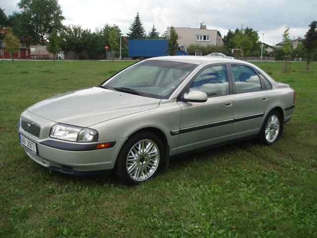 volvo zase.jpg