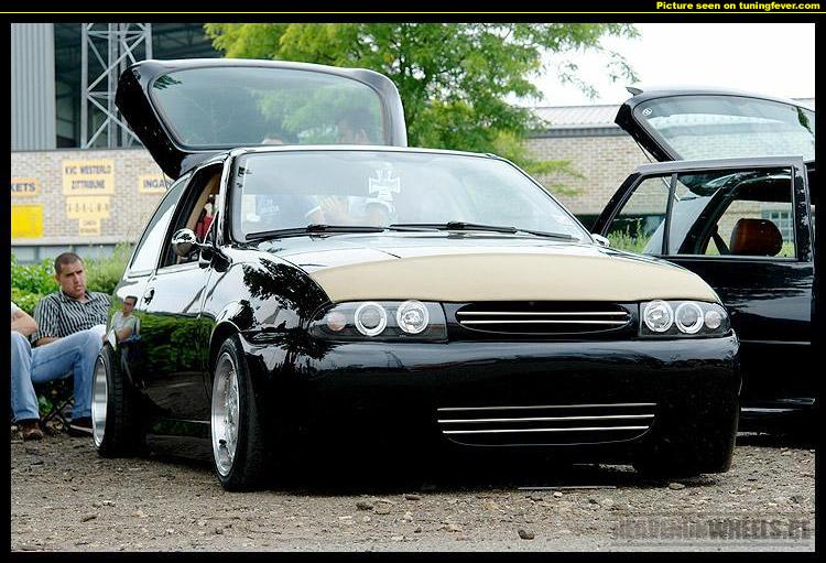 Kopie - pics-max-9534-305305-ford.jpg