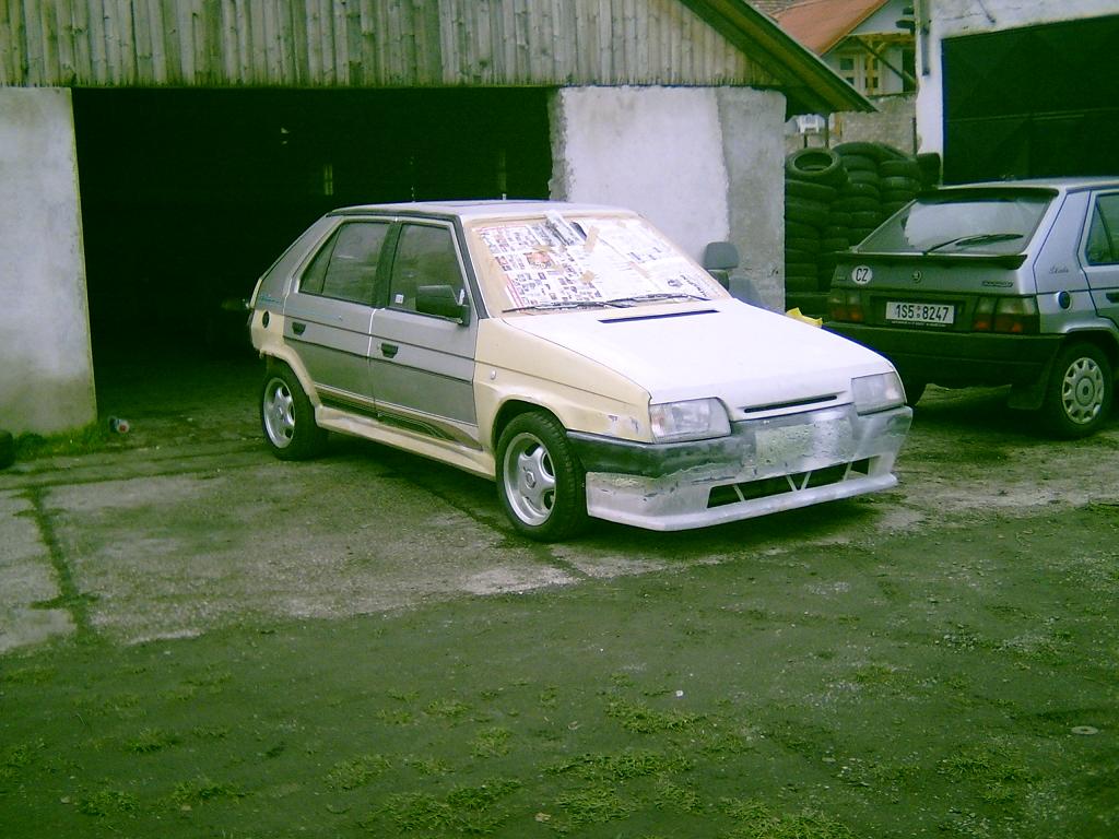 fá...