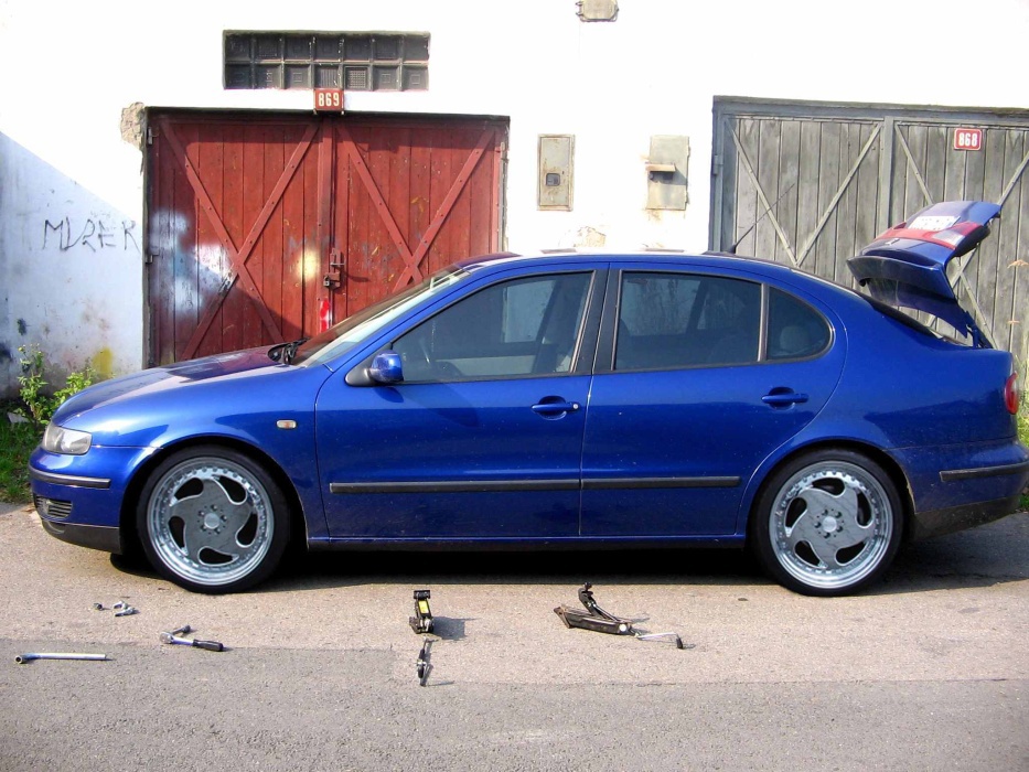 Seat MAM MT1.jpg
