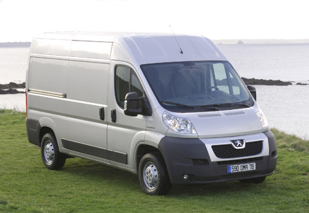 Peugeot-BOXER_b.jpg