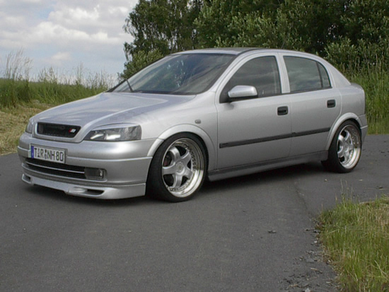 1opel01.jpg