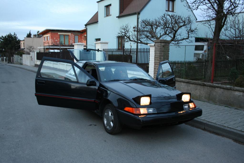 Trochu rozmazaná, jinou u sebe teď nemám :)