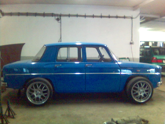 Renault R8 Vláďa.jpg
