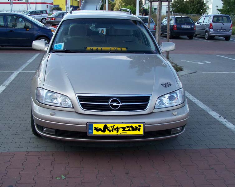 cee omega 06.jpg