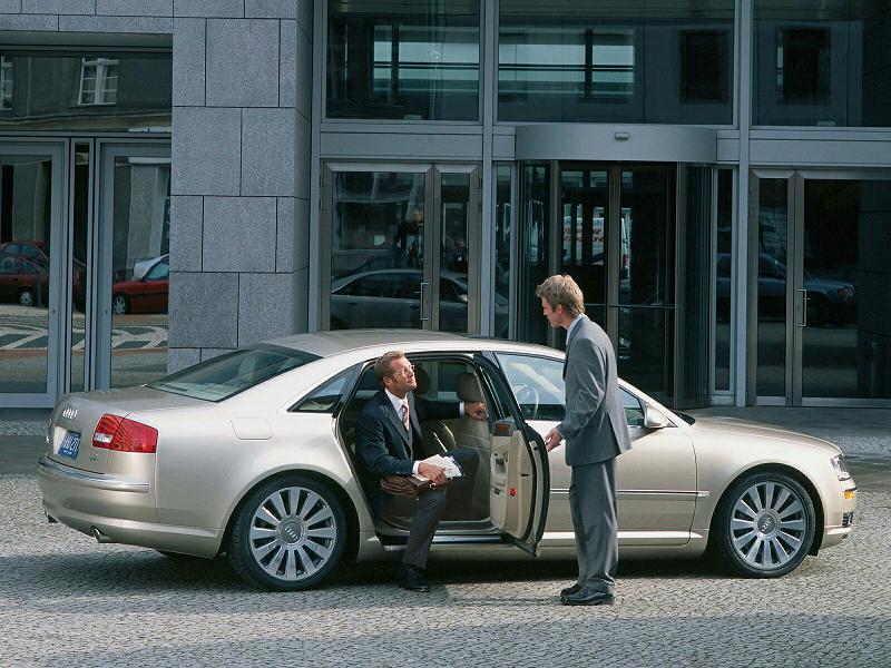 Audi-A8L-quattro-7.jpg