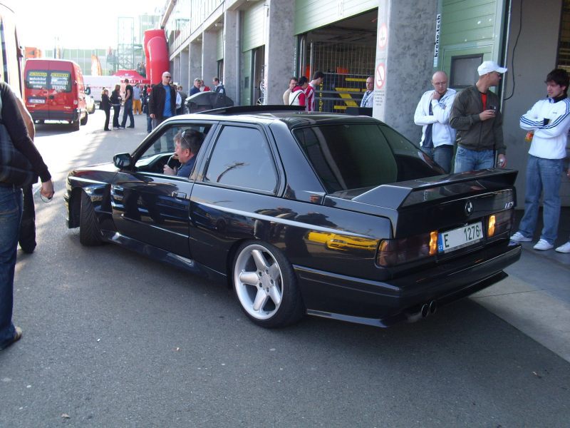 E30 M3.jpg