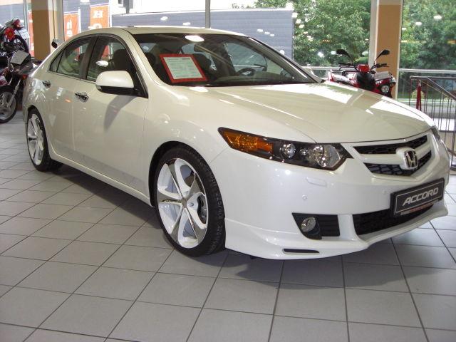 White Met Premium 1.JPG