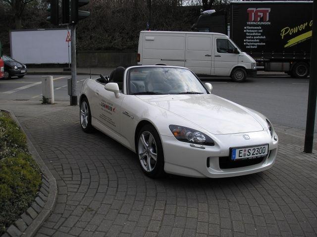 Pearl White Platinum 2.JPG