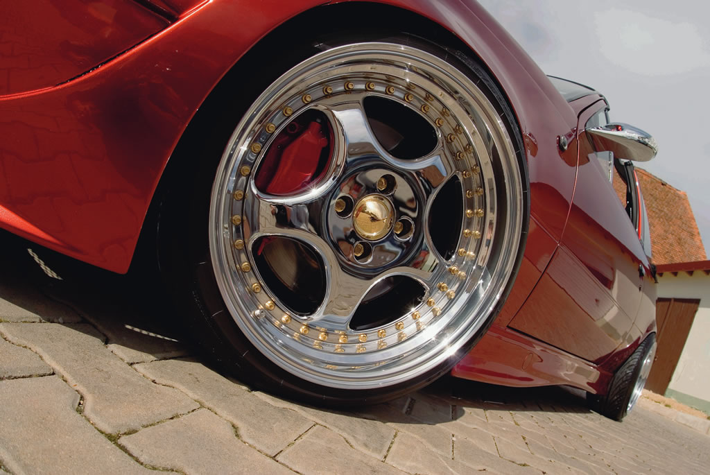 maxi_tuning_130_opel_kadett_13llanta.jpg