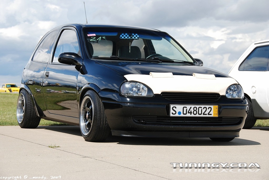 moody-tuning-magazine-car-wars-0242.jpg