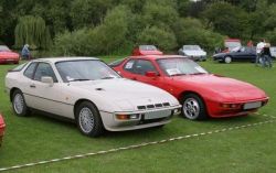 250px-Porsche_932_and_924_S[1].jpg