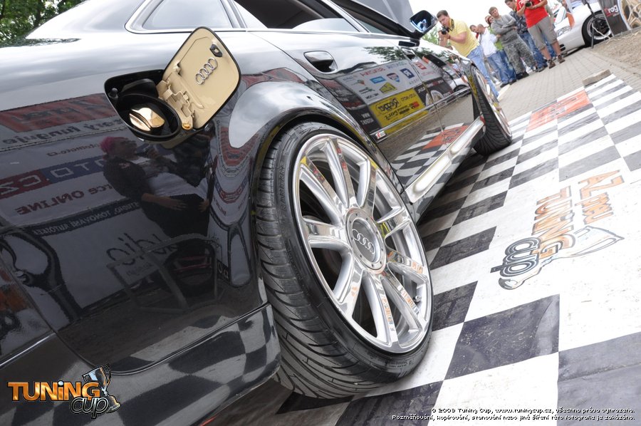 4c63b58fed.jpg