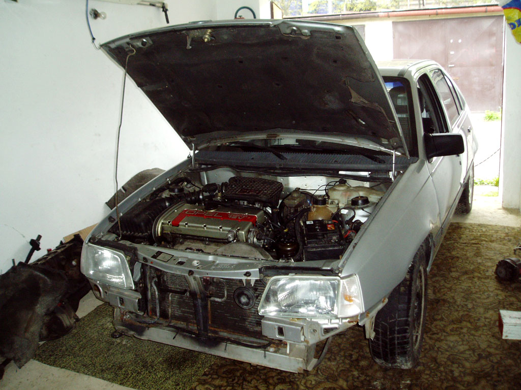 PIC_CAR.jpg