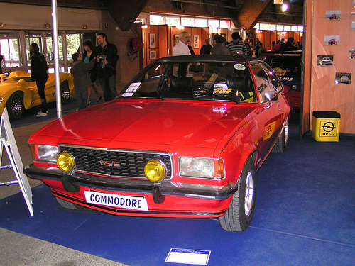 2409815839_c9ae816c4c.jpg