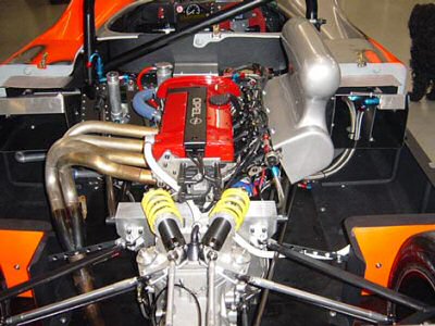 c20xe_rennsport01.jpg