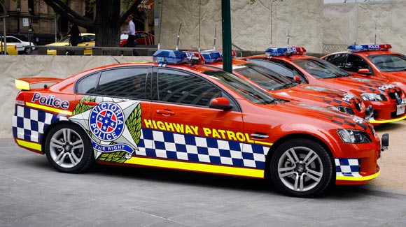 holden-commodore-police-pkg-580.jpg