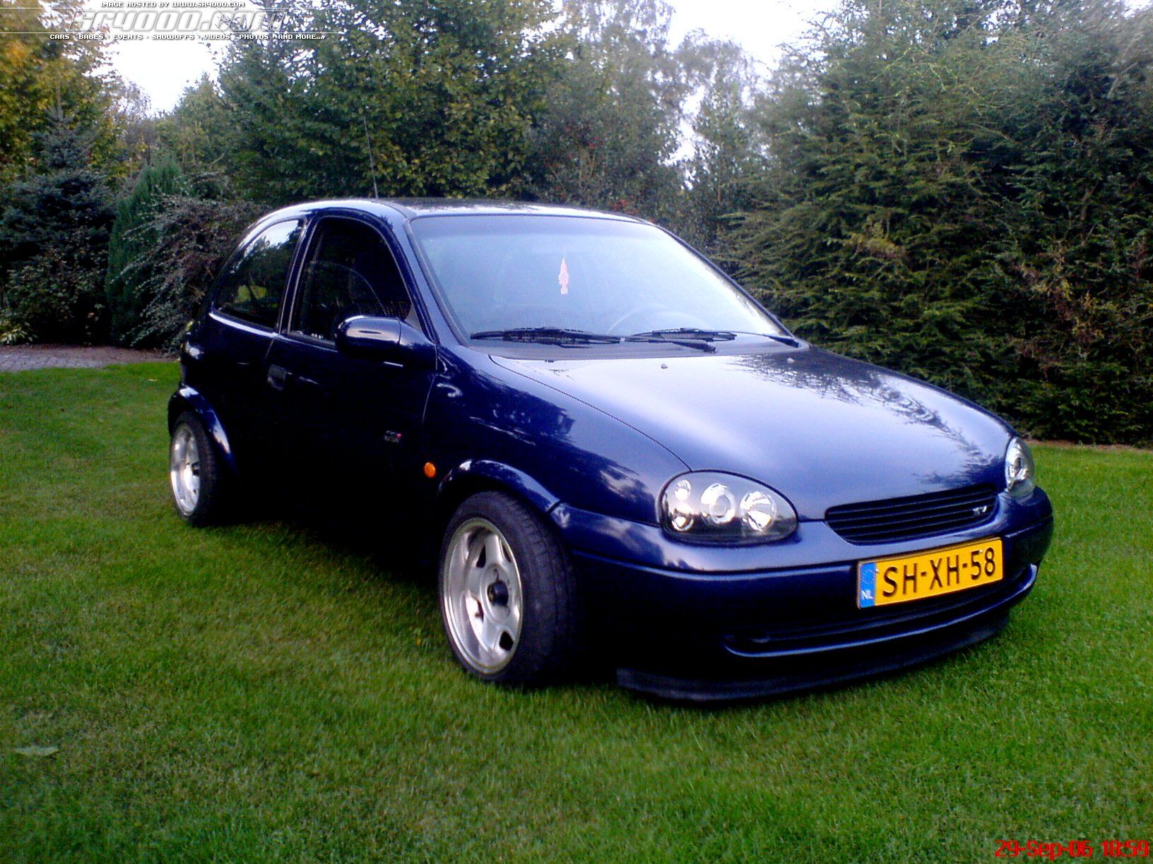 Opel-Corsa_b--225071.jpg
