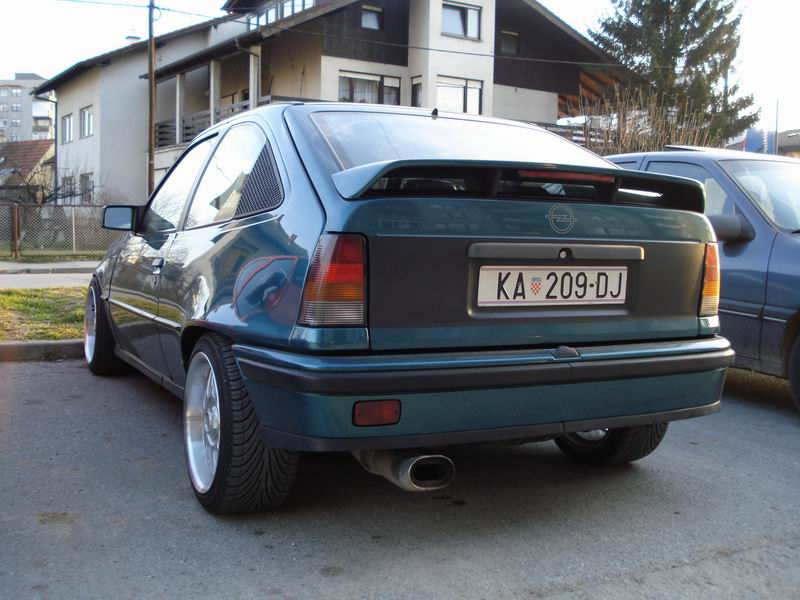 resizeofdsc00064gu6.jpg