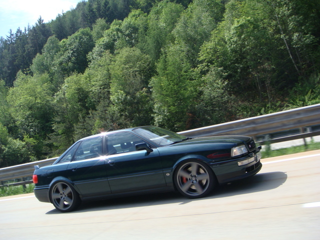 Audi_S4_Saloon.jpg