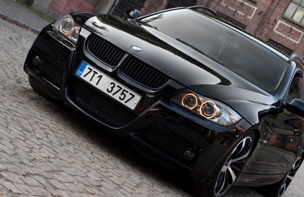 bmw1.jpg