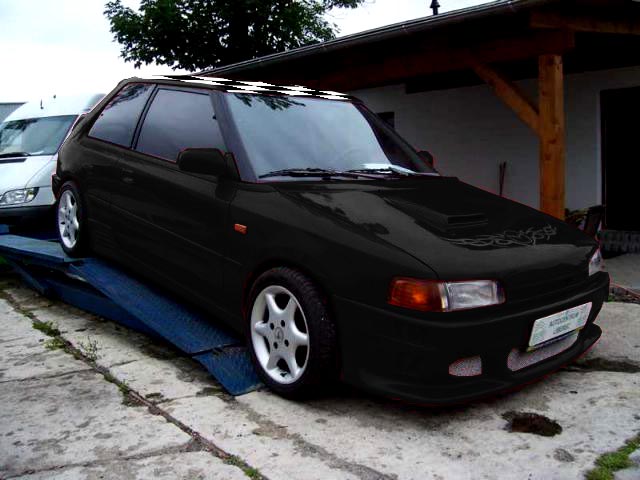 mazda323.jpg